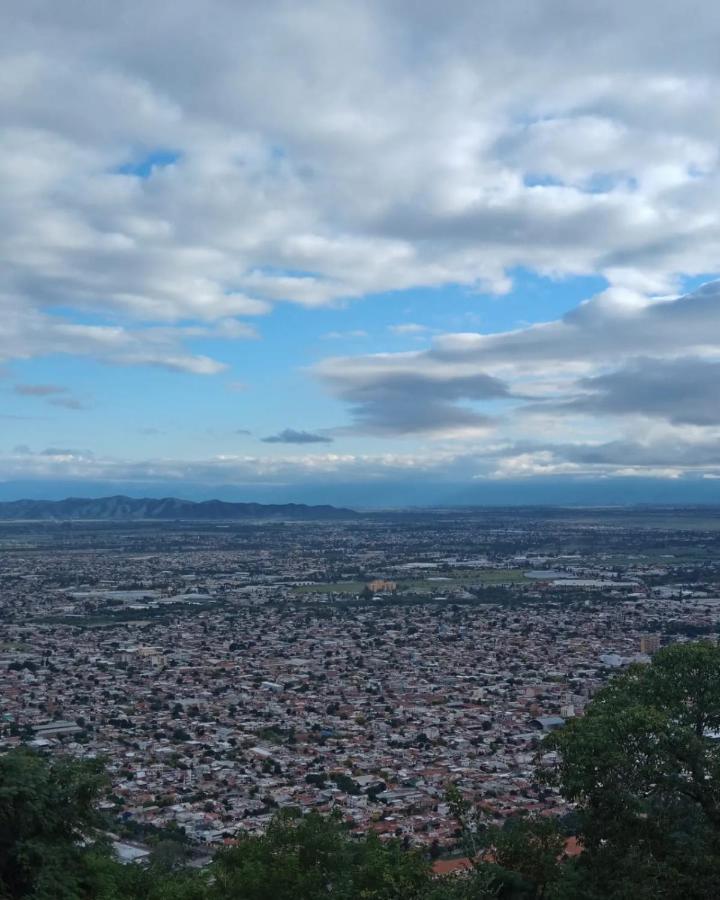 Hostal La Pachamama Salta Eksteriør bilde